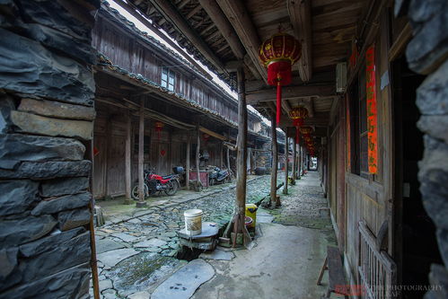 深山中的古村,所有房子用乌石搭建, 三十而已 在此取景而走红
